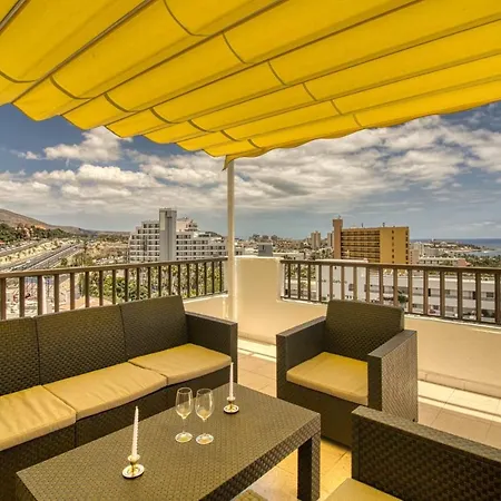 Penthouse With Magnificent Ocean Views, Jacuzzi, Pool, Nearby Beach In Tenerife South Apartment Playa Fanabe