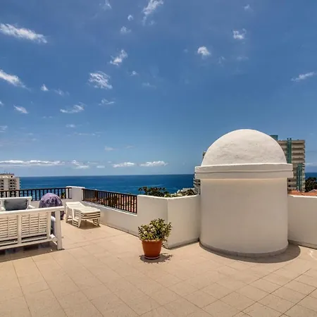 Penthouse With Magnificent Ocean Views, Jacuzzi, Pool, Nearby Beach In Tenerife South Playa Feñabe